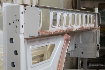3-123-Custom-Mercedes-GWagon-White-092857