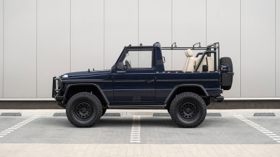 1-001-Custom-Mercedes-GWagon-MidnightBlue-068999