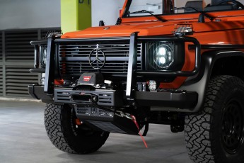 2A-004-Vintage-Mercedes-GWagon-MagmaBeamOrange-070837