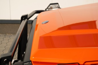 2B-033-Vintage-Mercedes-GWagon-MagmaBeamOrange-070837