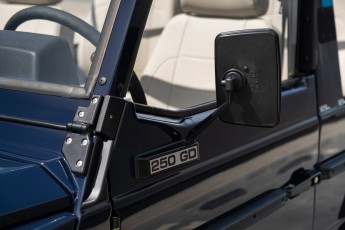 2B-042-Custom-Mercedes-GWagon-MidnightBlue-068999