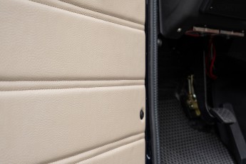 2B-094-Custom-Mercedes-GWagon-MidnightBlue-068999