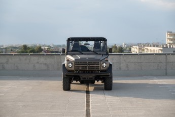 2B-007-Convertible-Mercedes-250GD-MonzaGray-092677