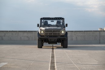2B-008-Convertible-Mercedes-250GD-MonzaGray-092677