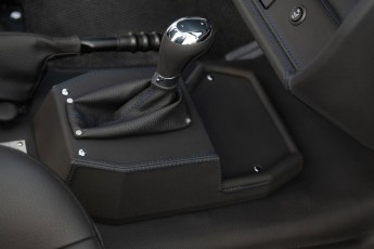 2B-068-Convertible-Mercedes-250GD-MonzaGray-092677