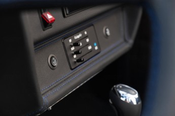 2B-074-Convertible-Mercedes-250GD-MonzaGray-092677