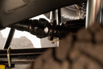 2B-064-Custom-Mercedes-GWagon-PolarWhite-070800