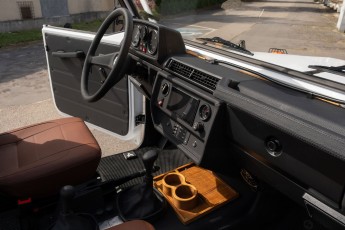 2B-097-Custom-Mercedes-GWagon-PolarWhite-070800